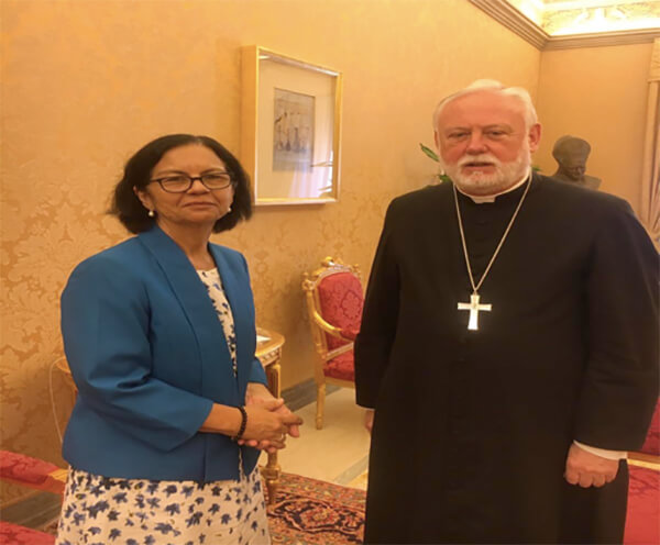 embajadora-gilda-bolt-vaticano